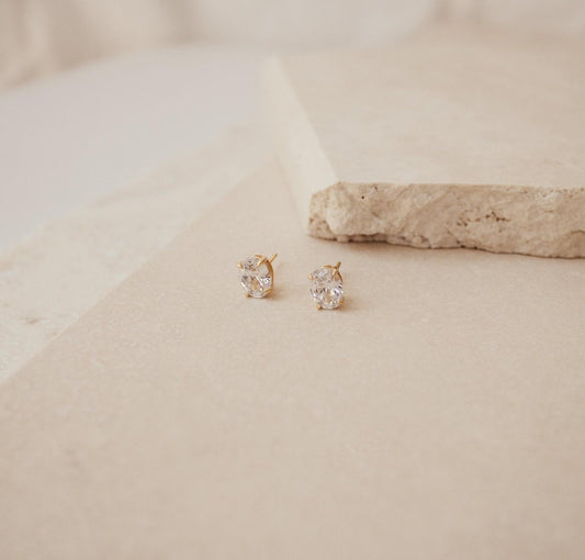 Dainty Oval Cut Diamond Stud Earrings