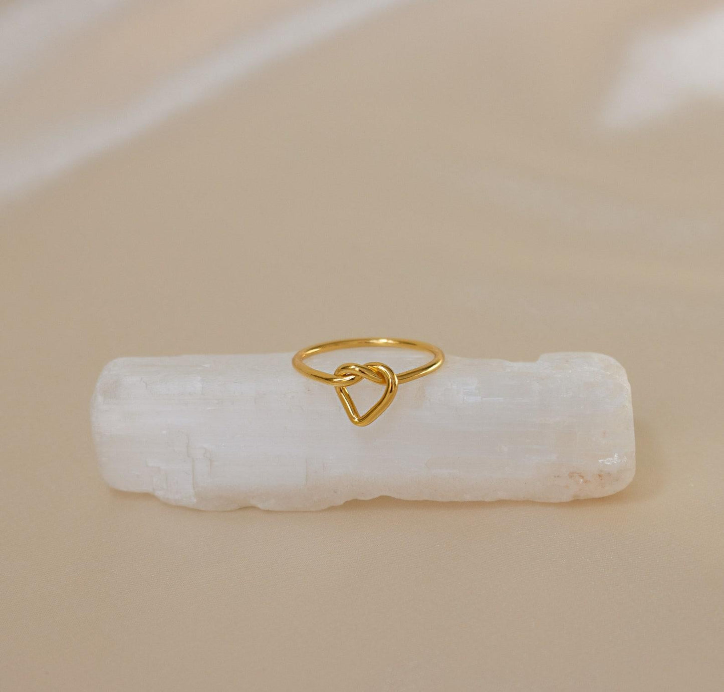 Personalized Gold Heart Knot Midi Ring