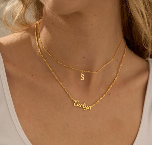 Personalized Dainty Gold Name Necklace