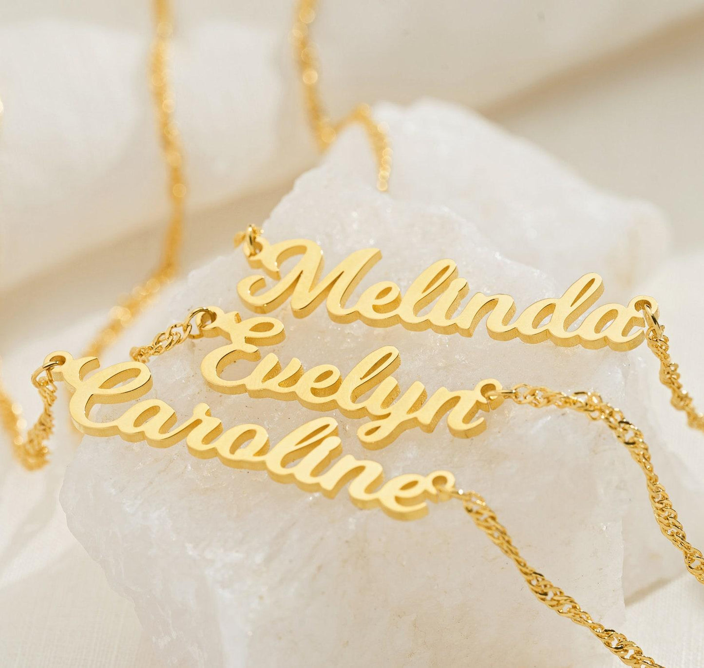 Personalized Dainty Gold Name Necklace