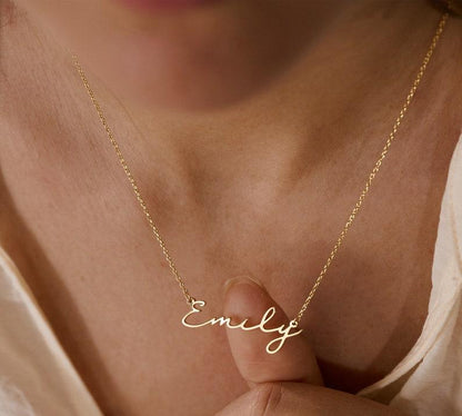 Personalized Minimalist Gold Name Necklace