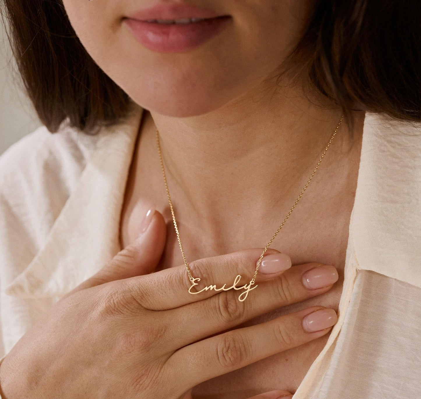 Personalized Minimalist Gold Name Necklace