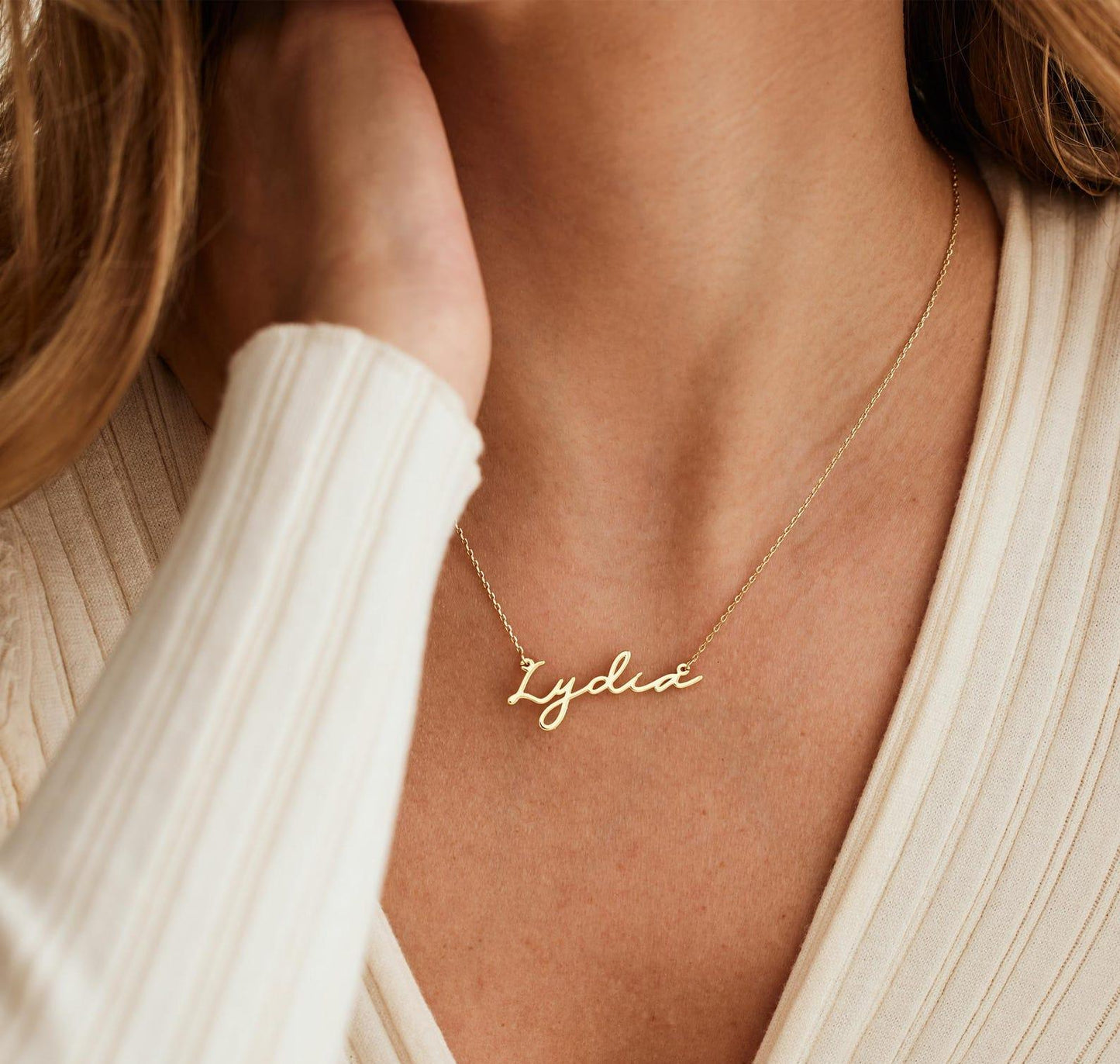 Personalized Minimalist Gold Name Necklace