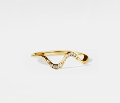 Dainty Gold Sea Wave Stacking Ring