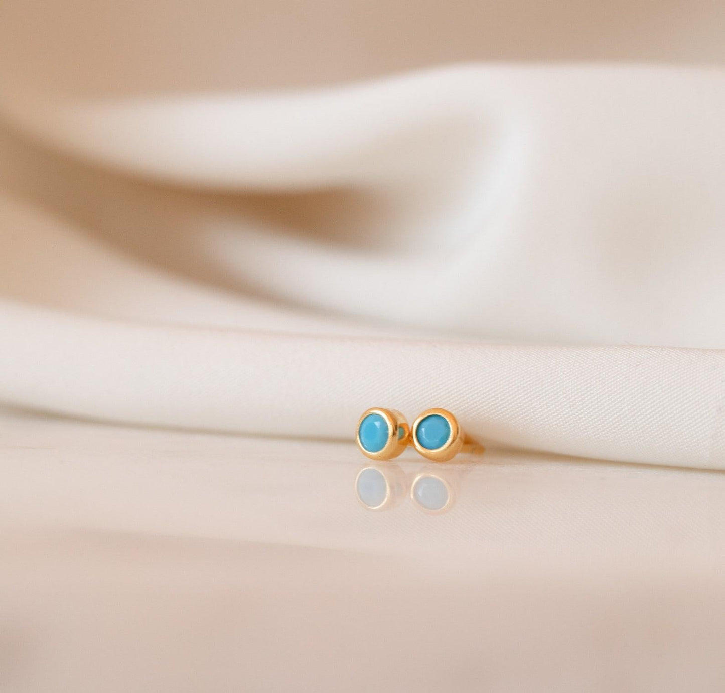 Turquoise Stud Earrings for Minimalist Style