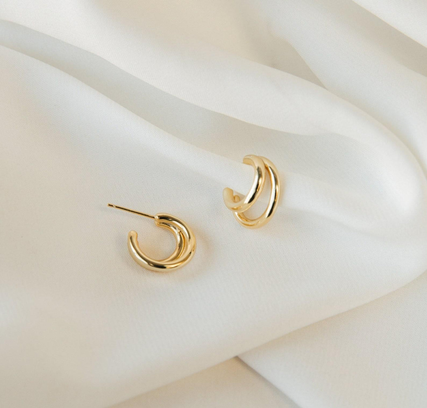 Minimalist Double Hoop Earrings