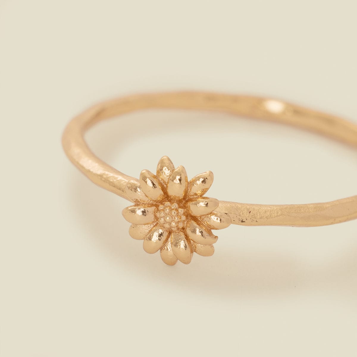 April Flower Ring