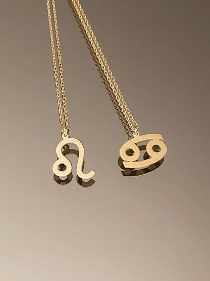 Personalized Zodiac Sign Necklace in Silver