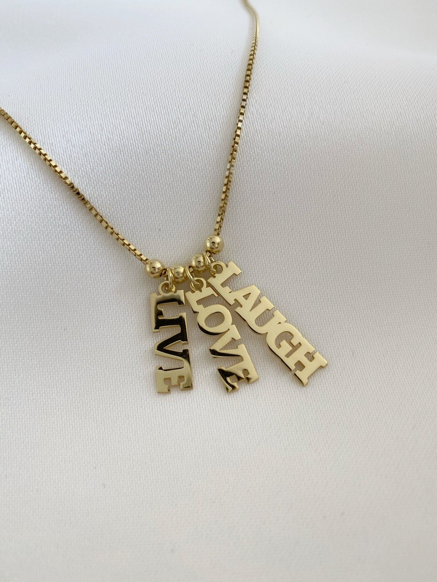 Custom Name Necklace with Box Chain