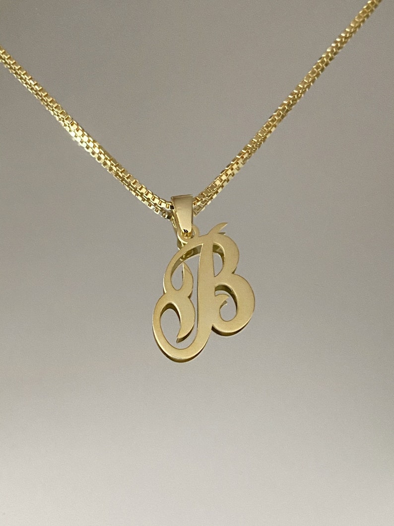 Personalized Gold Initial Necklace with Box Chain